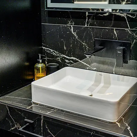 V21 Luxury 아파트
