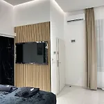 V21 Luxury * Будапешт