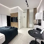 V21 Luxury Апартаменты