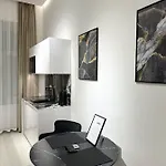 V21 Luxury * Будапешт