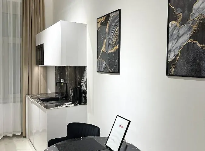 V21 Luxury * بودابست